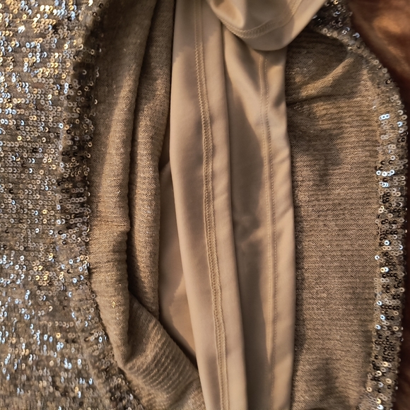 Cable and Gauge sequined sleeveless top, sz Lg - Picture 7 of 10